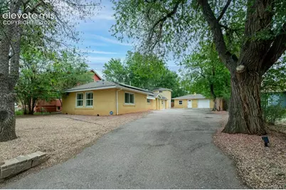 533 N 17th Street, Colorado Springs, CO 80904 - Photo 1