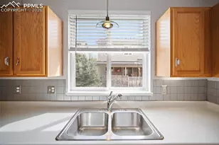 7215 Mt Higgins Heights, Colorado Springs, CO 80922 - Photo 15