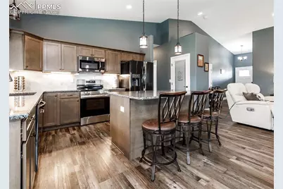 288 S Wiggins Drive, Pueblo, CO 81007 - Photo 11