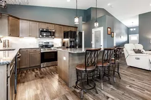 288 S Wiggins Dr, Pueblo, CO 81007 - Photo 11