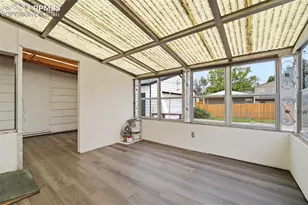 16 N Brentwood Dr, Colorado Springs, CO 80909 - Photo 23