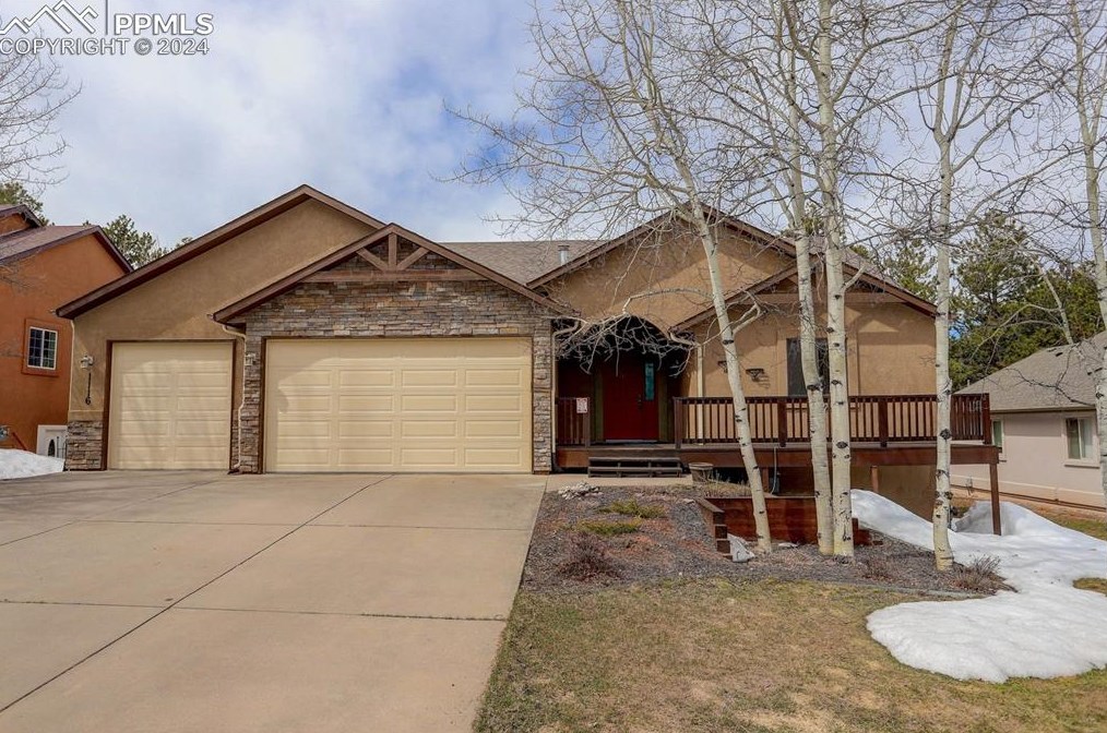 1116 Ptarmigan Dr, Woodland Park CO 80863-8004 exterior