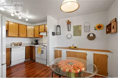 434 Valley Hi Circle #B6, Colorado Springs, CO 80910 - Photo 15