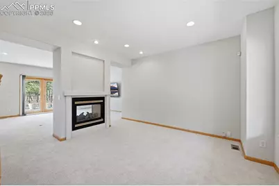 8985 S Blue Sage Circle, Colorado Springs, CO 80908 - Photo 13