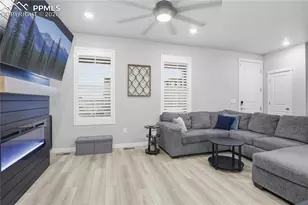 5191 Roundhouse Dr, Colorado Springs, CO 80925 - Photo 7