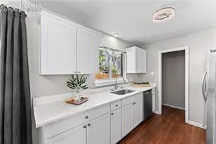 1023 Fosdick Dr, Colorado Springs, CO 80909 - Photo 9