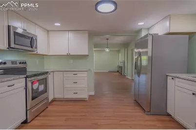 514 W San Rafael Street, Colorado Springs, CO 80905 - Photo 9