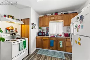 609 W 8th St, Pueblo, CO 81003 - Photo 43