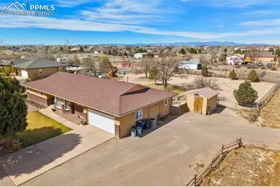 1003 W Camino Al Cielo, Pueblo, CO 81007 - Photo 3
