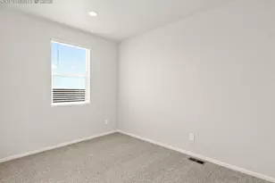 11414 Pikeminnow Pl, Colorado Springs, CO 80925 - Photo 9