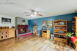 1401 Bates Dr, Colorado Springs, CO 80909 - Photo 15