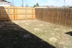 6678 Provincial Dr, Fountain, CO 80817 - Photo 11