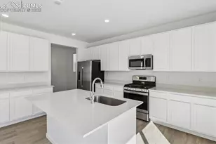 10169 Kingsbury Dr, Peyton, CO 80831 - Photo 11