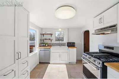 1830 McArthur Avenue, Colorado Springs, CO 80909 - Photo 13