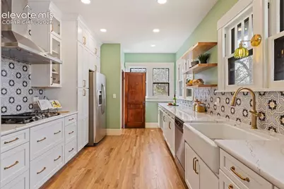 801 E Saint Vrain Street, Colorado Springs, CO 80903 - Photo 11