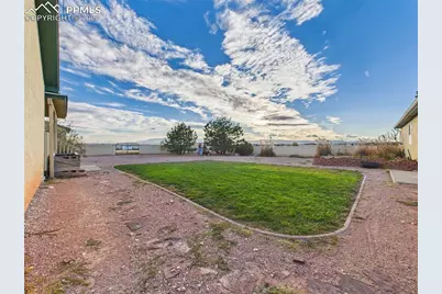 1253 N Stratton Drive, Pueblo West, CO 81007 - Photo 37