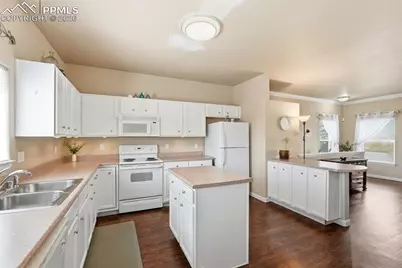4895 Kerry Lynn View #201, Colorado Springs, CO 80922 - Photo 17
