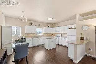 4895 Kerry Lynn View, Colorado Springs, CO 80922 - Photo 9