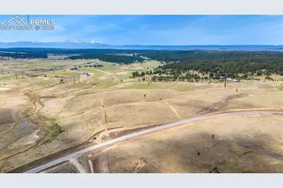 10125 Alamar Way, Colorado Springs, CO 80908 - Photo 19