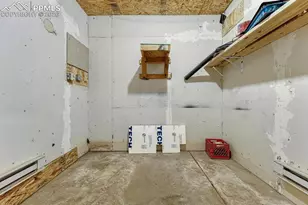 909 S West St, Woodland Park, CO 80863 - Photo 33