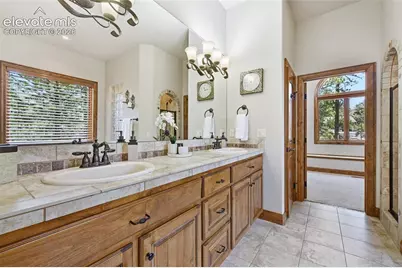 18090 Bakers Farm Road, Colorado Springs, CO 80908 - Photo 17