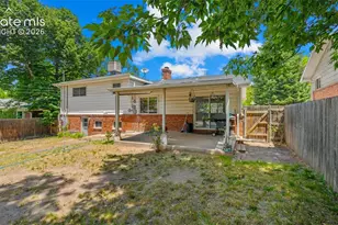 2406 N Circle Dr, Colorado Springs, CO 80909 - Photo 25