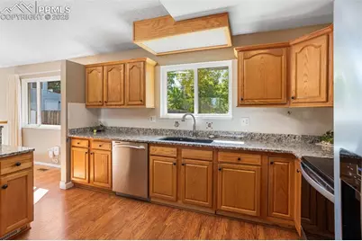 2815 Downhill Drive, Colorado Springs, CO 80918 - Photo 11