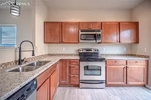 6580 Emerald Isle Heights, Colorado Springs, CO 80923 - Photo 15