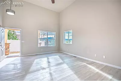 6580 Emerald Isle Heights, Colorado Springs, CO 80923 - Photo 9