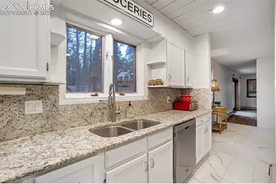 18045 Woodhaven Place, Colorado Springs, CO 80908 - Photo 13