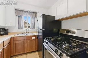 1932 Claremont Ave, Pueblo, CO 81004 - Photo 7