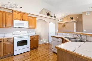 4190 Greens Dr, Colorado Springs, CO 80922 - Photo 17