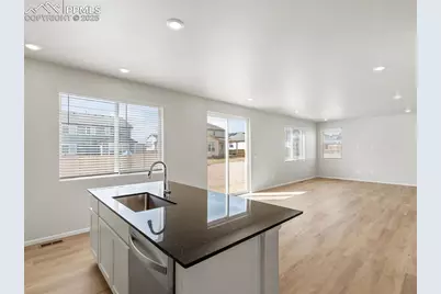 10208 Hartwood Drive, Peyton, CO 80831 - Photo 9