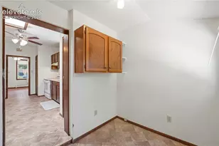 2321 W Cucharras St, Colorado Springs, CO 80904 - Photo 11