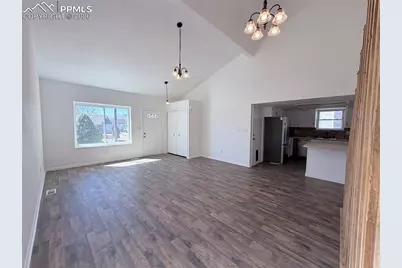 3455 Foxridge Drive, Colorado Springs, CO 80916 - Photo 3