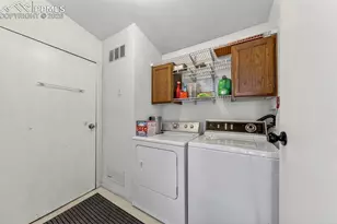 65 Pendelton Cir, Colorado Springs, CO 80914 - Photo 33