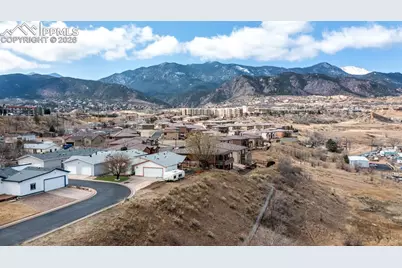 65 Pendelton Circle, Colorado Springs, CO 80914 - Photo 37