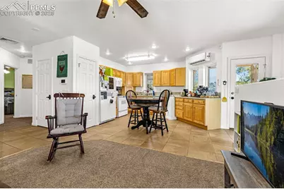 211 Vercelli Drive, Pueblo, CO 81005 - Photo 5