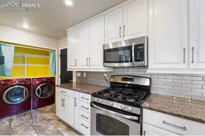 8330 Pepperridge Drive, Colorado Springs, CO 80920 - Photo 17