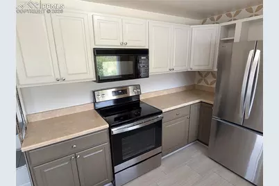 2119 Lark Drive, Colorado Springs, CO 80909 - Photo 11