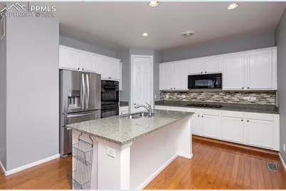 6725 Monterey Pine Loop, Colorado Springs, CO 80927 - Photo 11