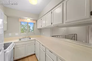 4858 Sonata Dr, Colorado Springs, CO 80918 - Photo 9