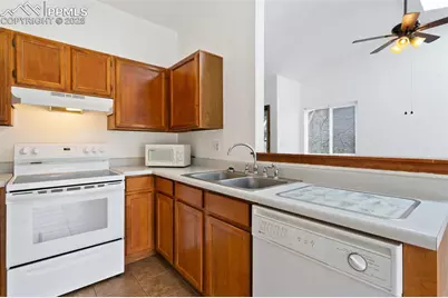 6420 Mohican Drive, Colorado Springs, CO 80915 - Photo 13