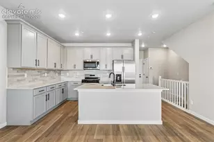 1133 Babette Hts, Colorado Springs, CO 80904 - Photo 11