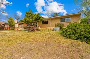 825 Panorama Dr, Colorado Springs, CO 80904 - Photo 3