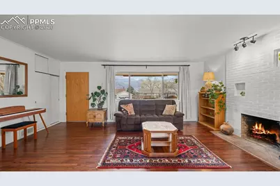 825 Panorama Drive, Colorado Springs, CO 80904 - Photo 5