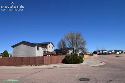 8105 Sedgewick Drive, Colorado Springs, CO 80925 - Photo 43