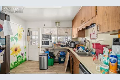 2516 E San Miguel Street, Colorado Springs, CO 80909 - Photo 7