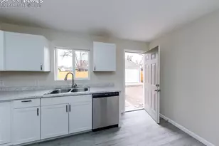 111 Easy St, Colorado Springs, CO 80911 - Photo 29