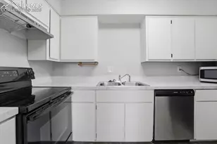 1708 Sawyer Way, Colorado Springs, CO 80915 - Photo 15